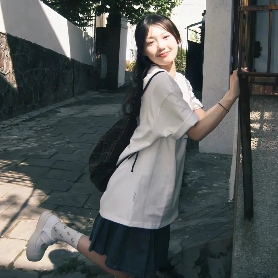 为何是吴秀在